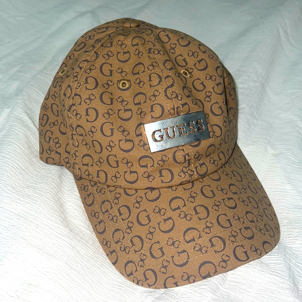 Guess Hat 🎩